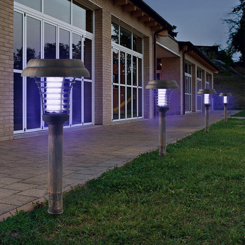 MOZAWAY™ lampe solaire anti-insectes plantée dans pelouse, lumière UV allumée nuit