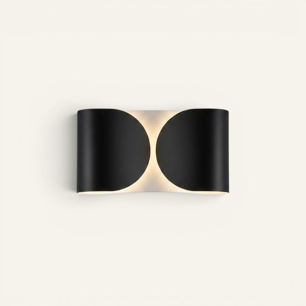 Applique murale design moderne Lumeoo noire avec éclairage diffus doux pour salon ou chambre