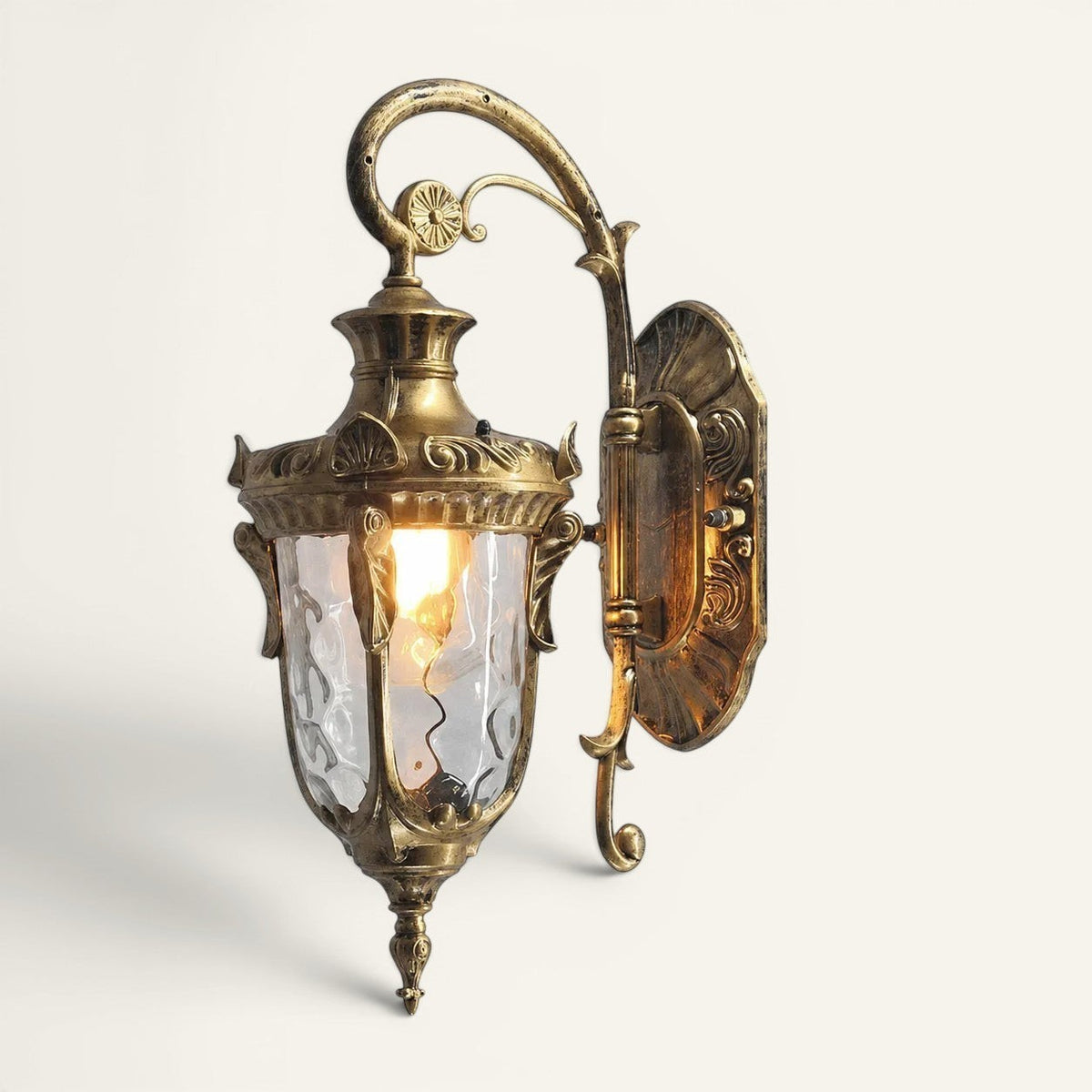 Applique murale Lumeoo DURALUX style européen en métal doré vieilli avec verre texturé pour intérieur et extérieur