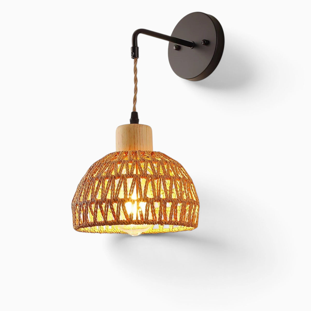 Applique murale Lumeoo en rotin et corde de chanvre style bohème avec support en métal noir et lumière chaude