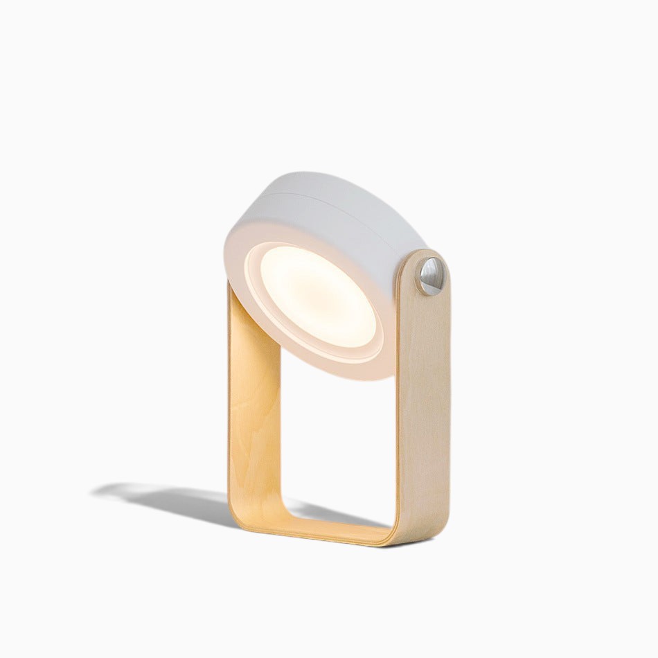 Lanterne LED Lumeoo pliable et tactile avec structure en bois clair et diffuseur blanc pour une lumière douce