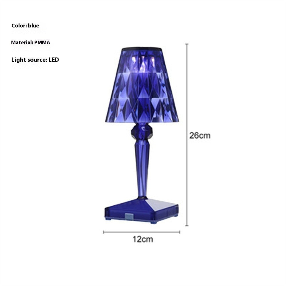 Lampe de table Lumeoo CRYSTIX bleue en PMMA avec abat-jour en cristal facetté et éclairage LED sans fil