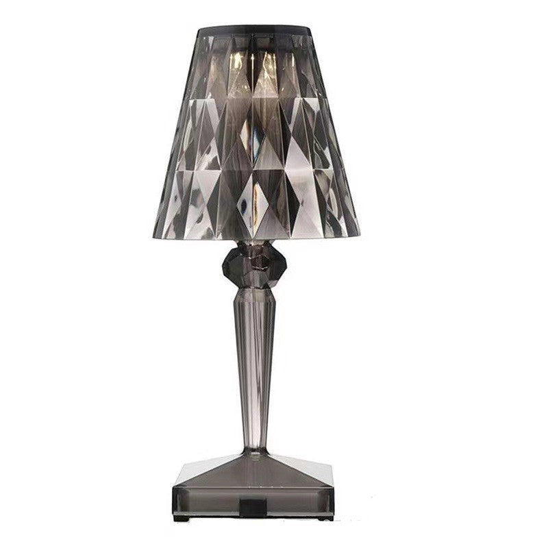 Lampe de table Lumeoo CRYSTIX en cristal gris fumé avec abat-jour facetté, design élégant et rechargeable sans fil