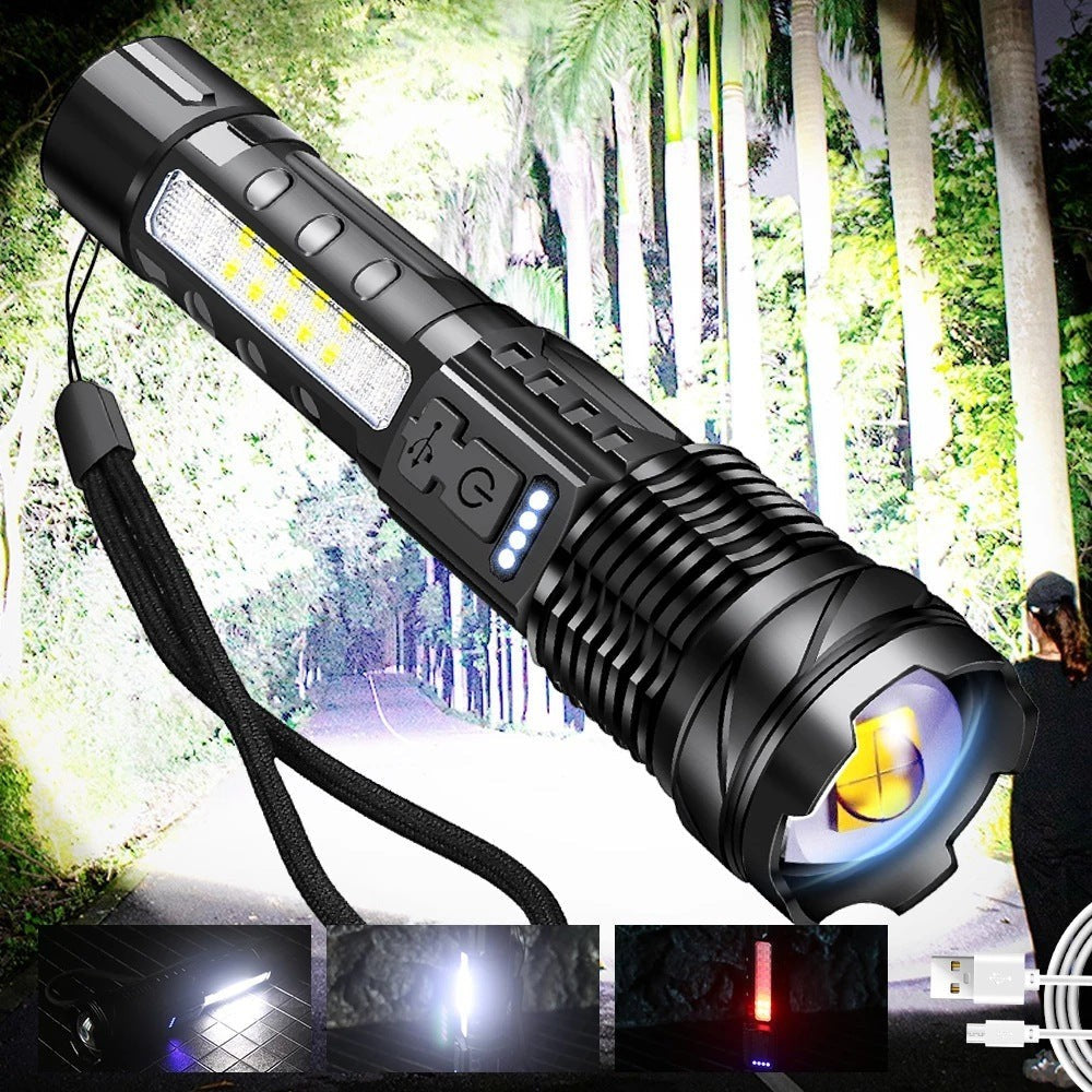 Lampe torche LED Lumeoo POWERLUX 5000 lumens rechargeable, noire, avec éclairage latéral et dragonne de sécurité.