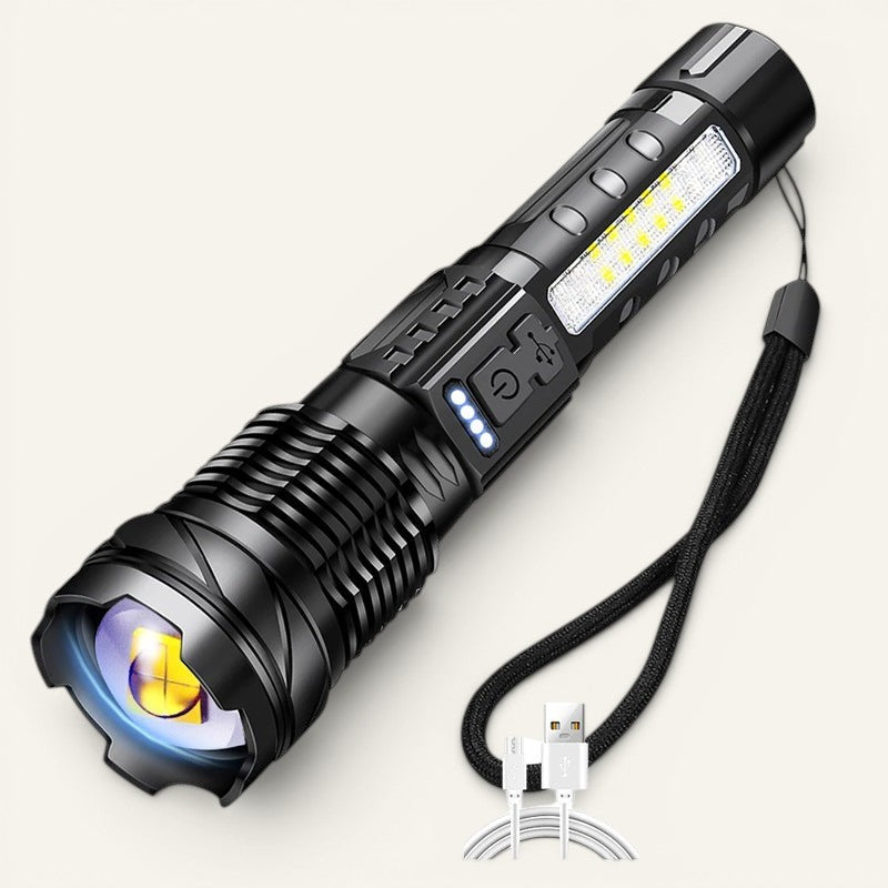 Lampe torche LED Lumeoo 5000 lumens rechargeable, noire, avec éclairage latéral COB et dragonne, idéale camping.