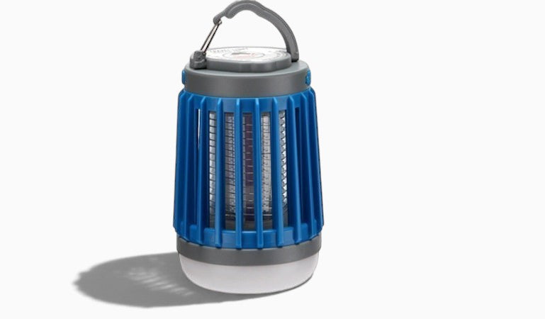Lanterne anti-moustique Lumeoo 2 en 1 bleue et grise avec éclairage LED et technologie UV pour le camping