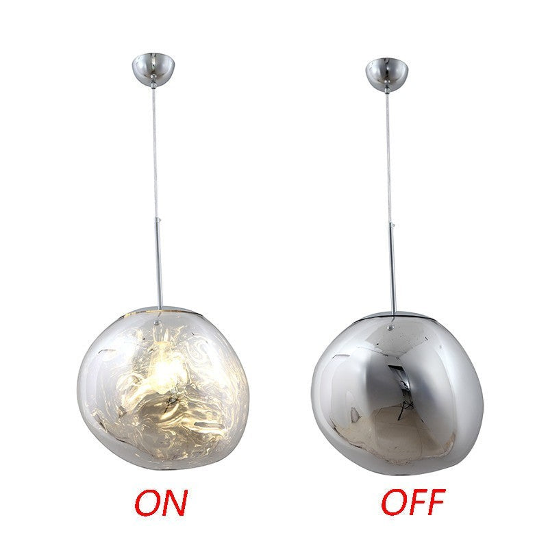 Lustre Lumeoo boule en verre effet miroir argenté, éclairage LED multicolore suspendu pour salon ou chambre moderne.