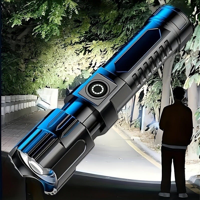 Mini lampe de poche LED Lumeoo rechargeable USB avec zoom, design noir et bleu, idéale pour le camping et les sorties.