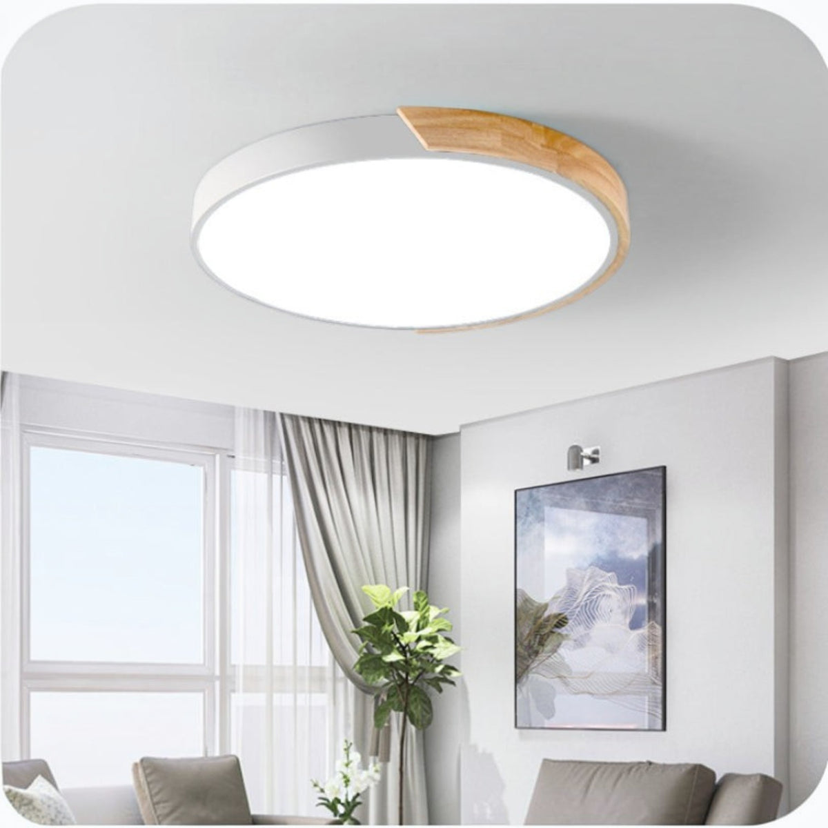Plafonnier LED rond Lumeoo au design scandinave blanc et bois, diffusant une lumière douce dans un salon moderne.