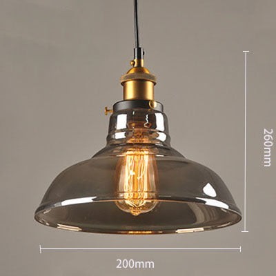 Suspension Lumeoo en verre fumé vintage avec douille dorée et ampoule à filament pour une ambiance rétro élégante
